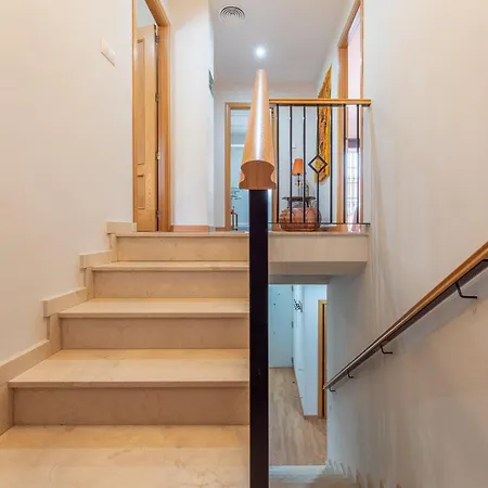 Con Piscina, Hogar De Zoe Hotel 4*